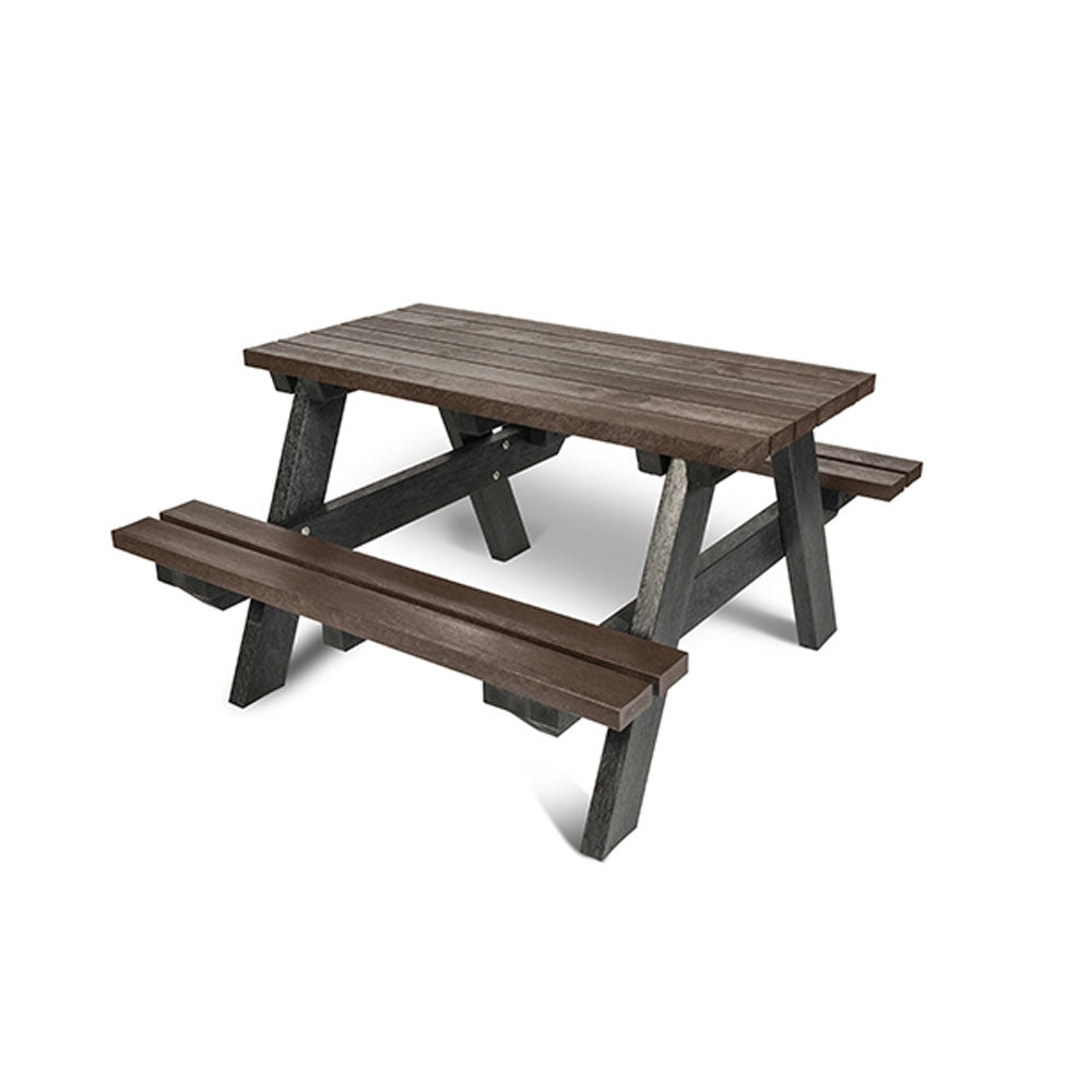 hero-junior picnic table